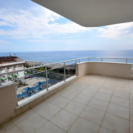 Apartment Sea Views Mahmutlar