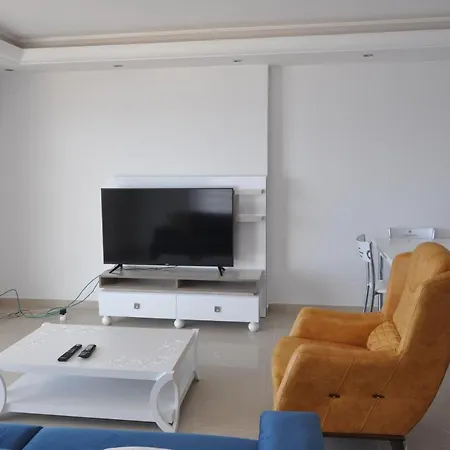 Apartment Sea Views *